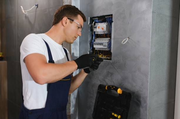 Best Ceiling Fan Installation Electrician  in Lakes West, CT